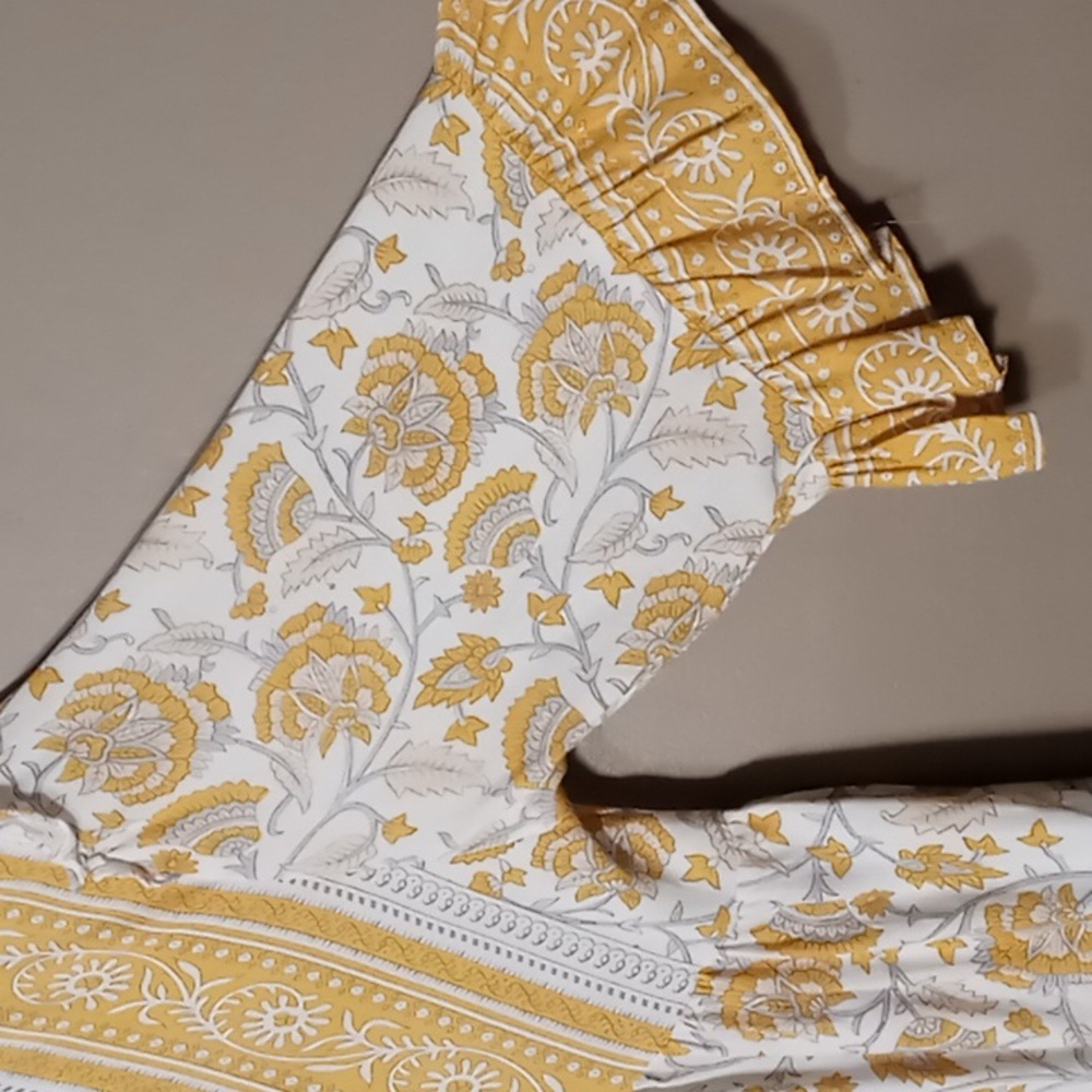Rachel Zoe Yellow Patterned Wide Armed Blouse w Front Tie M - Picture 4 of 7